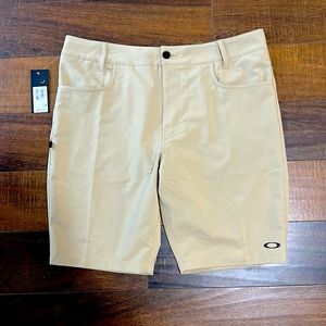 Oakley men’s shorts